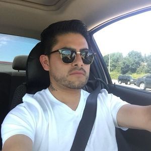 Meet your Posher, Alex